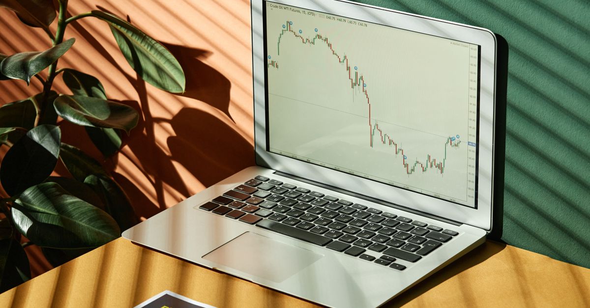 Analytics work on a laptop